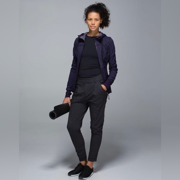 Lululemon Dance Studio Reversible Purple / Grape Jacket. - Picture 4 of 15